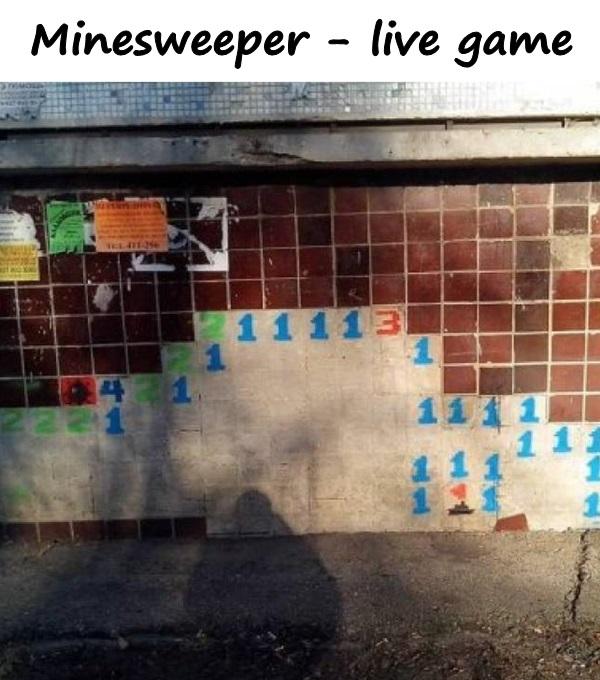 Minesweeper - live game