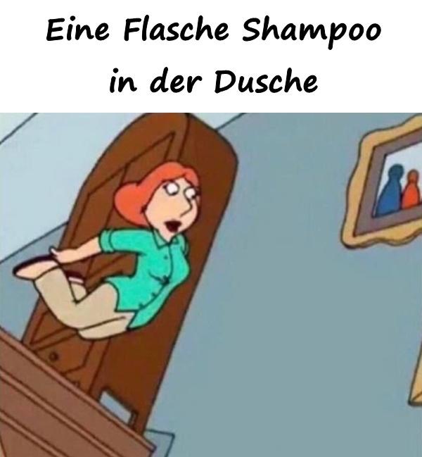 Eine Flasche Shampoo in der Dusche