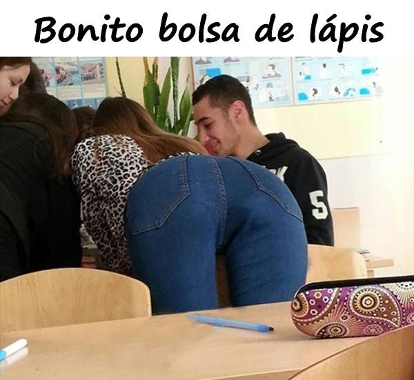 Bonito bolsa de lápis