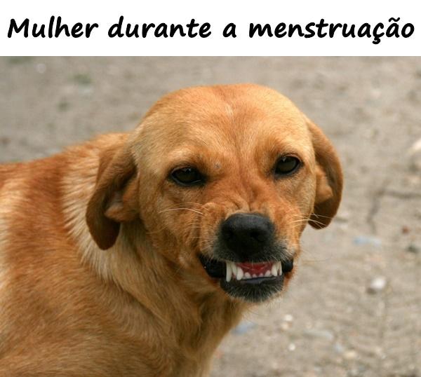 Mulher durante a menstruação