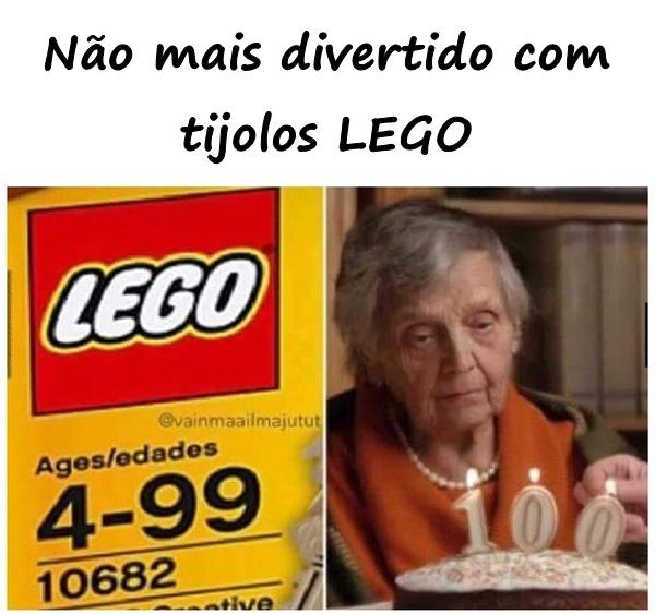 Não mais divertido com tijolos LEGO