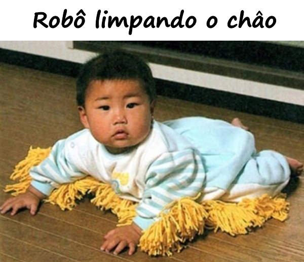 Robô limpando o chão