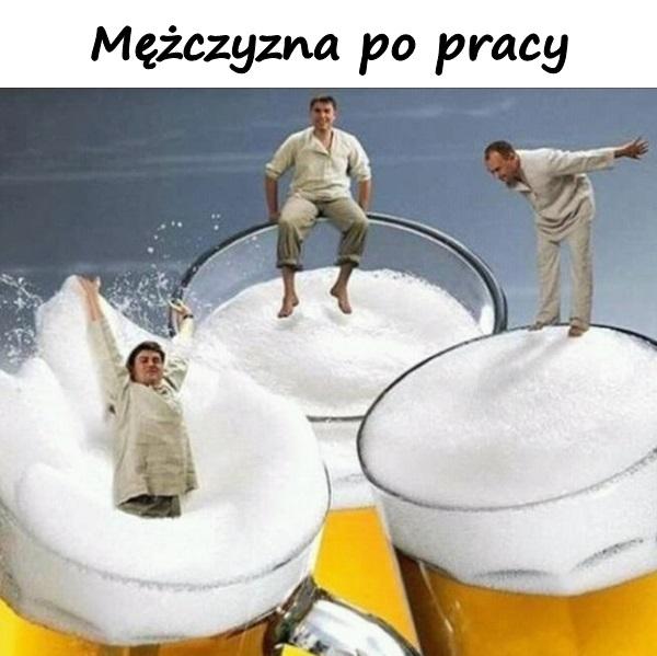 Mężczyzna po pracy