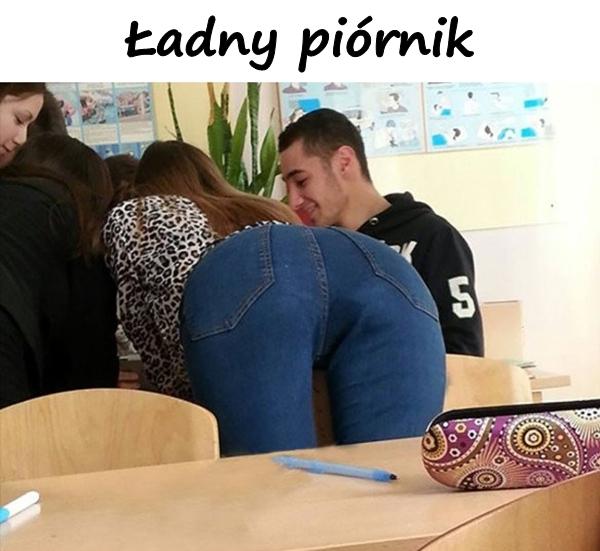 Ładny piórnik