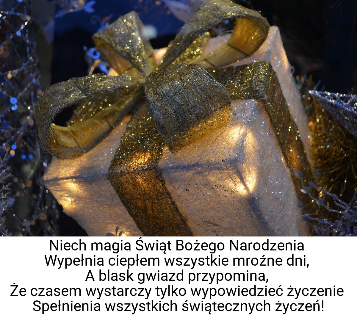 Niech magia Świąt Bożego Narodzenia Wypełnia ciepłem